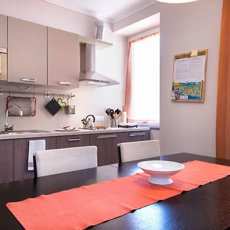 La Lombarda By Stresahome - Centro Storico Apartment