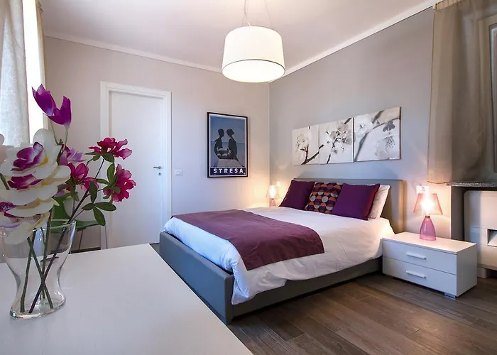 La Lombarda Centro Storico Apartment Stresa