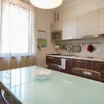 La Lombarda Centro Storico Апартаменти *